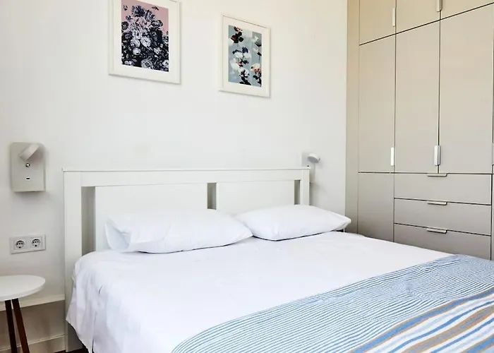 Crispi Luxury & Spacious Apt-sour Sisters Apts Apartamento