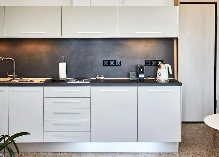 Crispi Luxury & Spacious Apt-sour Sisters Apts * 塞萨洛尼基